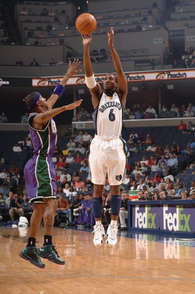 随着赛季的 随着赛季的