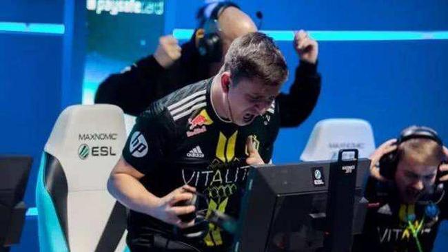 对成绩时的 对成绩时的