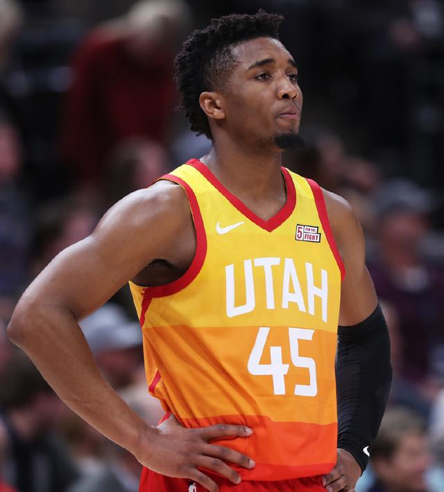 英雄池广 英雄池广